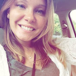 Meet your Posher, Courtney